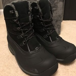 The North Face Chilkat III Women Boots